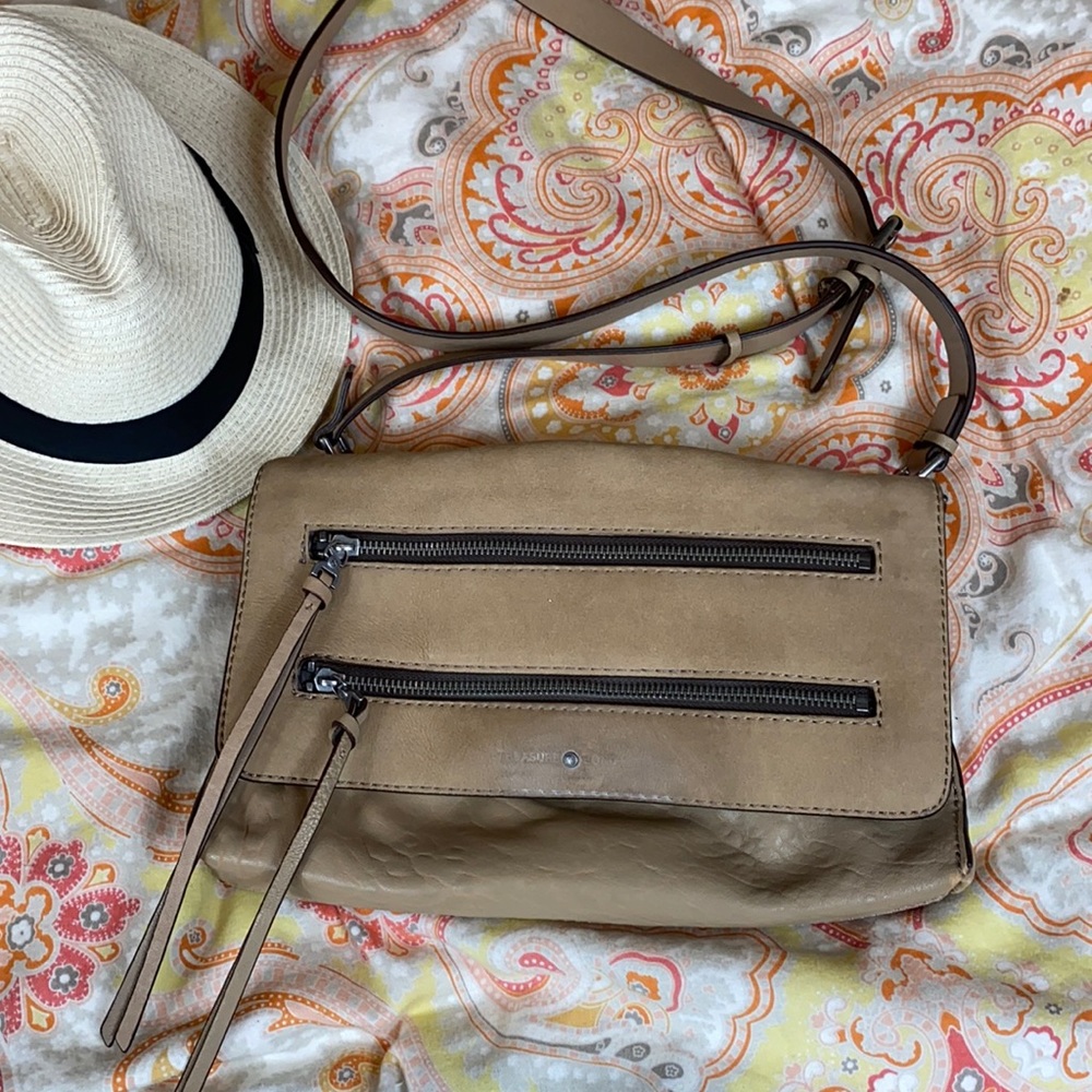 Treasure & Bond Purse